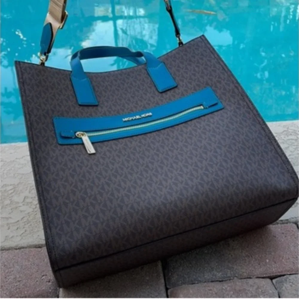 Michael Kors Kenly Large Tote - Picture 1 of 15